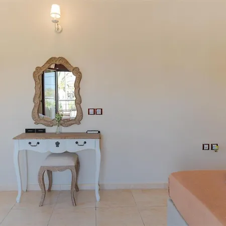 Costa Rossa Annex - Adults Only